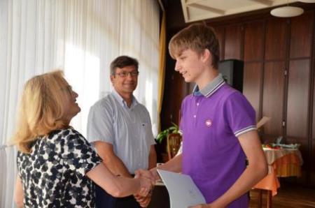 PODELITEV PRIZNANJ USPEŠNIM UČENCEM 28